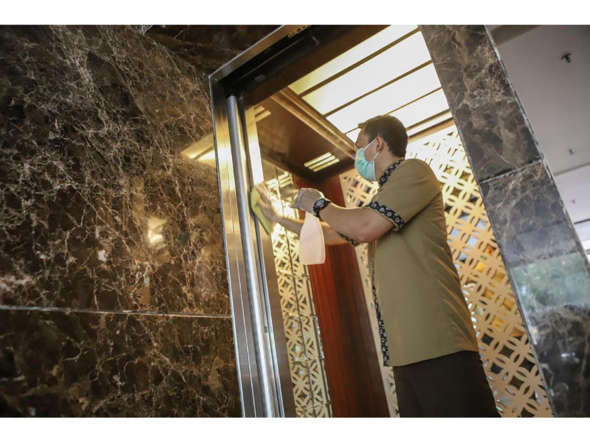 Royal Ambarrukmo Yogyakarta Hotell Exteriör bild