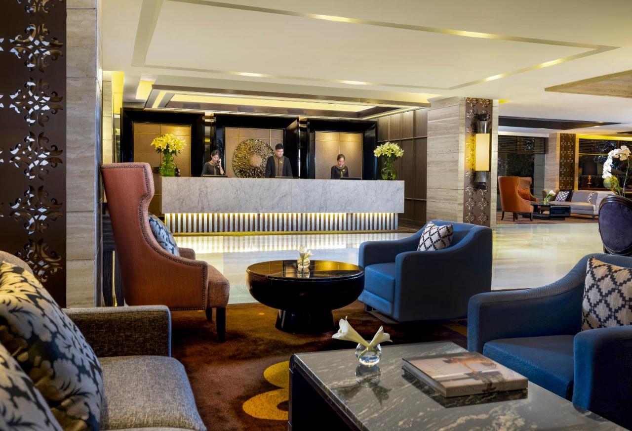 Royal Ambarrukmo Yogyakarta Hotell Exteriör bild