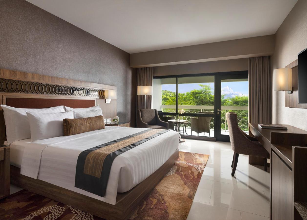 Royal Ambarrukmo Yogyakarta Hotell Exteriör bild